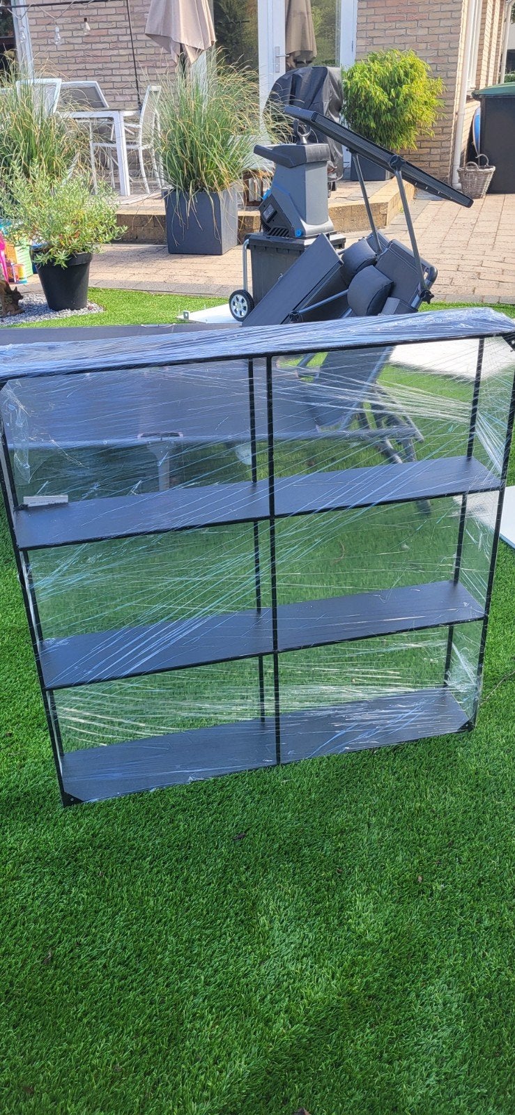 Woood matzwart aluminium wandrek 90x90x15 cm, Ophalen, Zo goed als nieuw