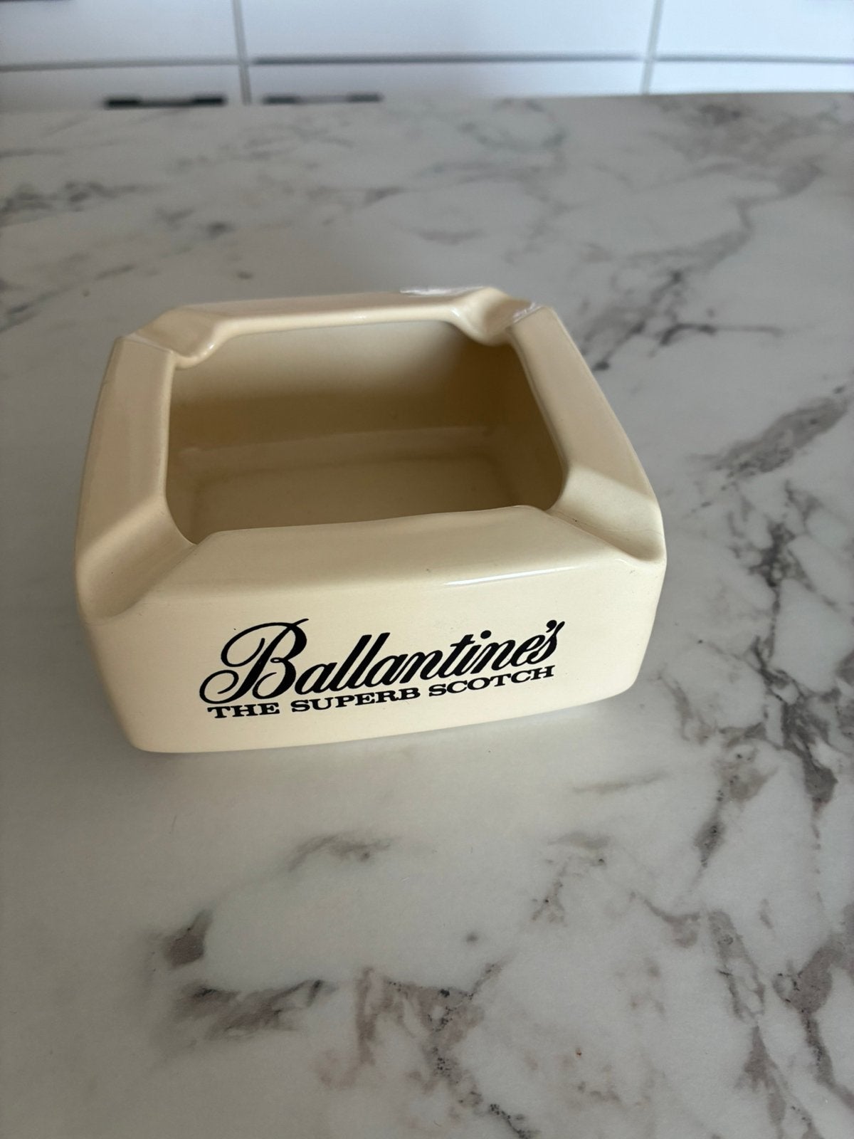 Vintage Ballantines asbak, Verzamelen, Ophalen of Verzenden, Zo goed als nieuw, Gebruiksvoorwerp