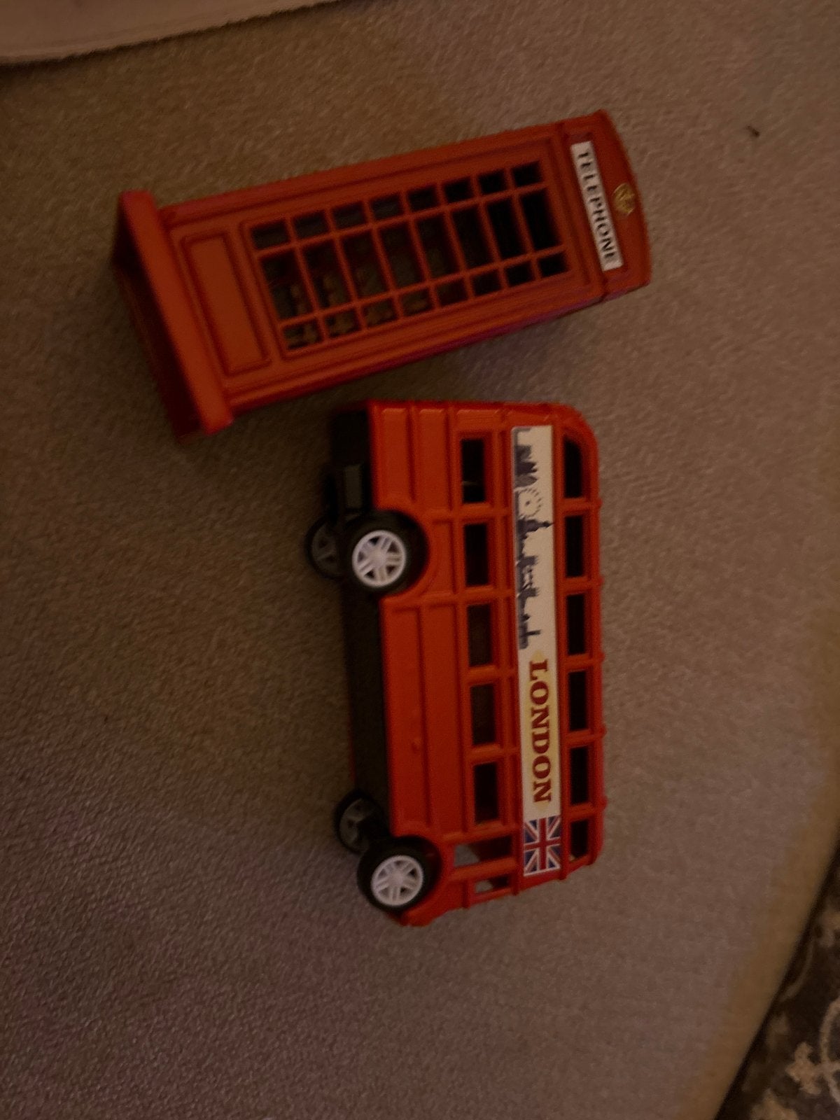 London Bus en Telefooncel Speelgoedset puntenslijper, Verzamelen, Ophalen of Verzenden, Gebruikt