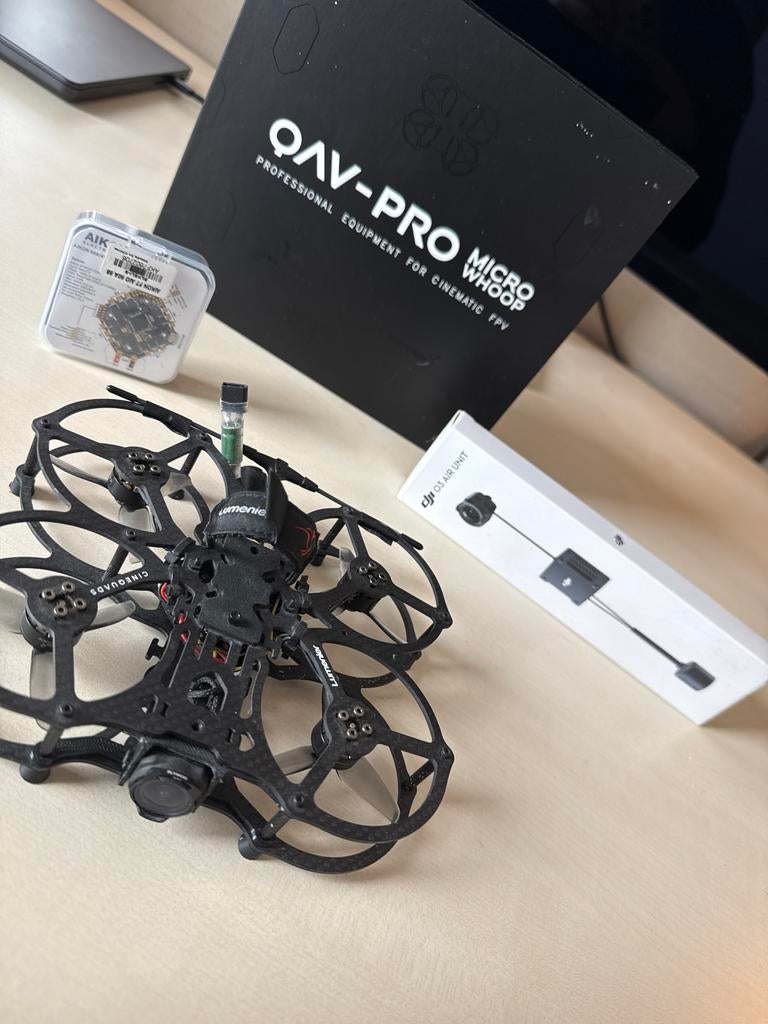 Lumenier QAV-PRO Micro Whoop 2.5" Cinequads Edition RTF, Audio, Tv en Foto, Drones, Ophalen, 5 tot 10 kilometer, Minder dan 15 minuten