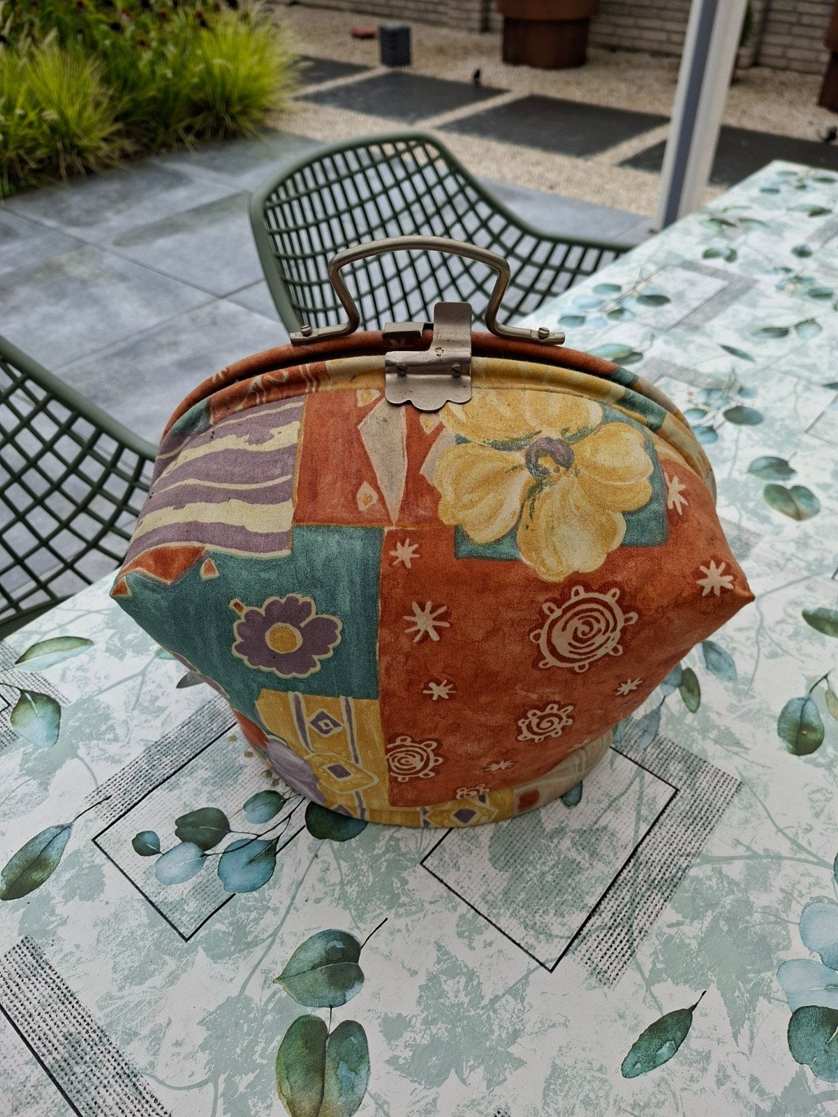 Ouderwetse theemuts met bloemenpatroon, Antiek en Kunst, Ophalen of Verzenden