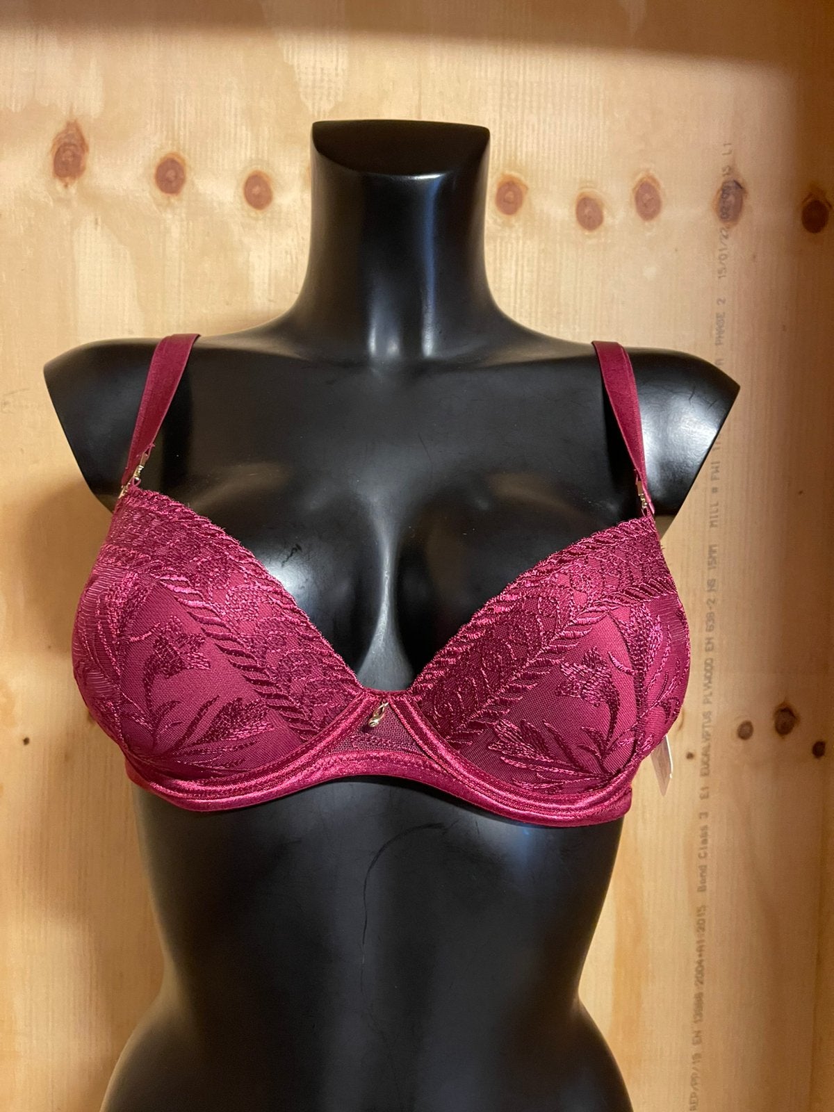 Aubade push up bh 80c - 65d - 70d model crim 2dn08, Verzenden, Rood, BH