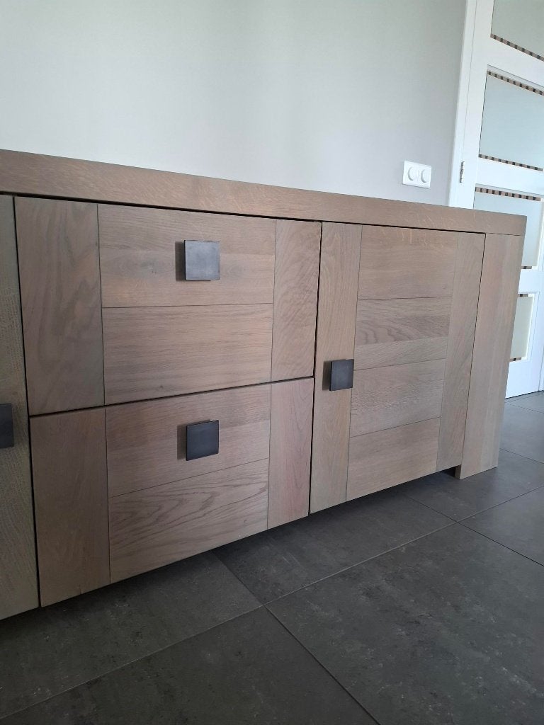 dressoir, Ophalen, Gebruikt, Met deur(en), Eikenhout