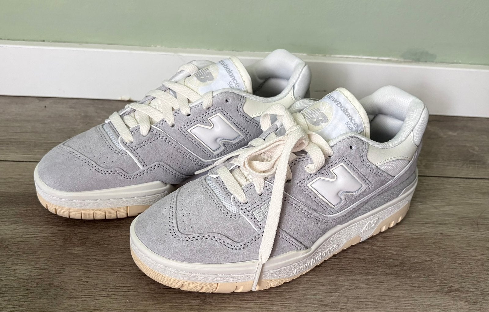 New Balance 550 Grey Suede, Verzenden, Jongen of Meisje, Schoenen, Nieuw