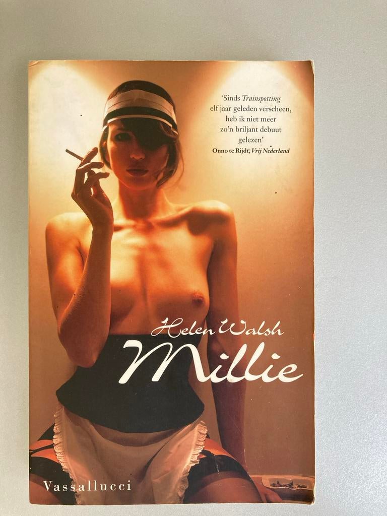 Millie - Helen Walsh, Ophalen of Verzenden, Gelezen