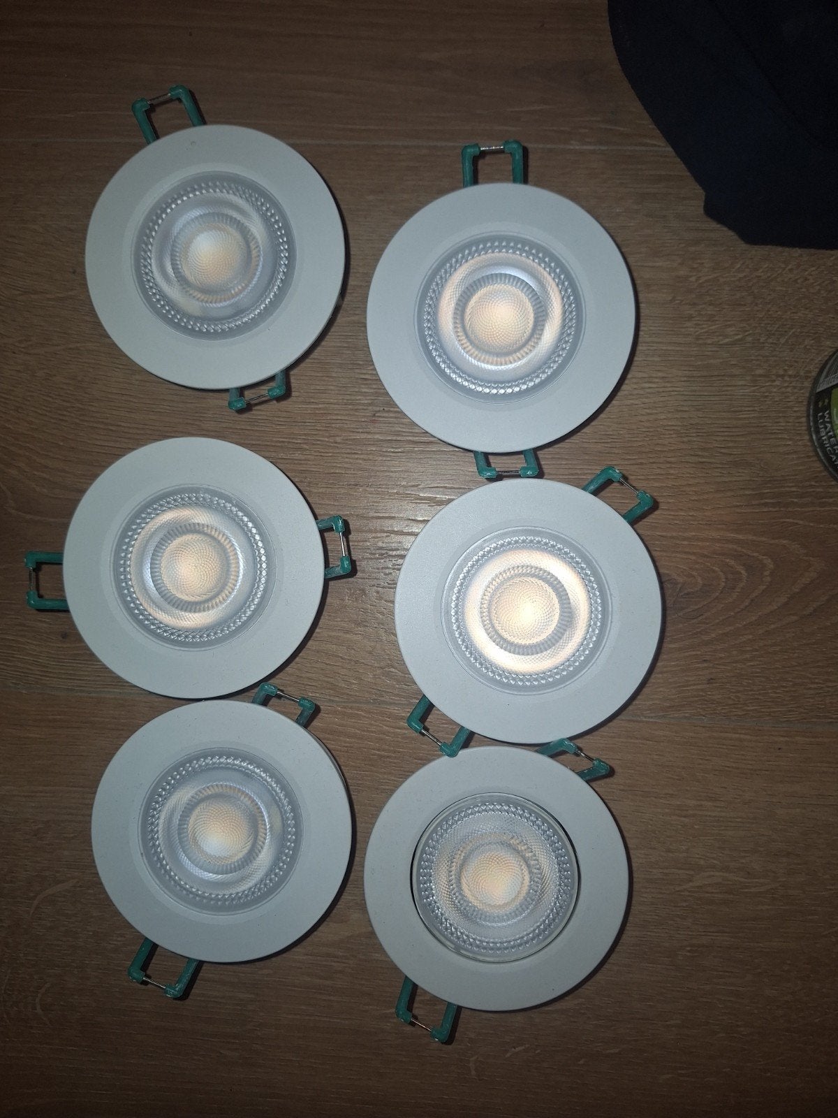 Sylvania Badkamer Spots - Dimbaar en Kleur Instelbaar, Ophalen, Met schakelaar, Nieuw, LED