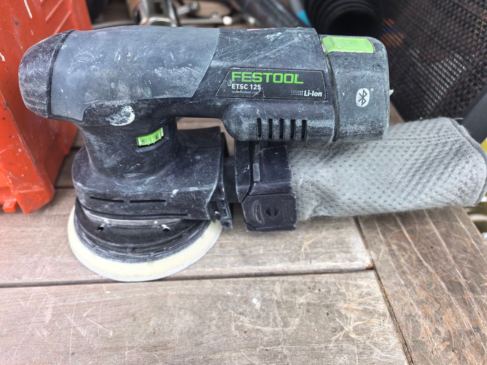 Festool ETSC 125 & DTSC 400 schuurmachines met accu's