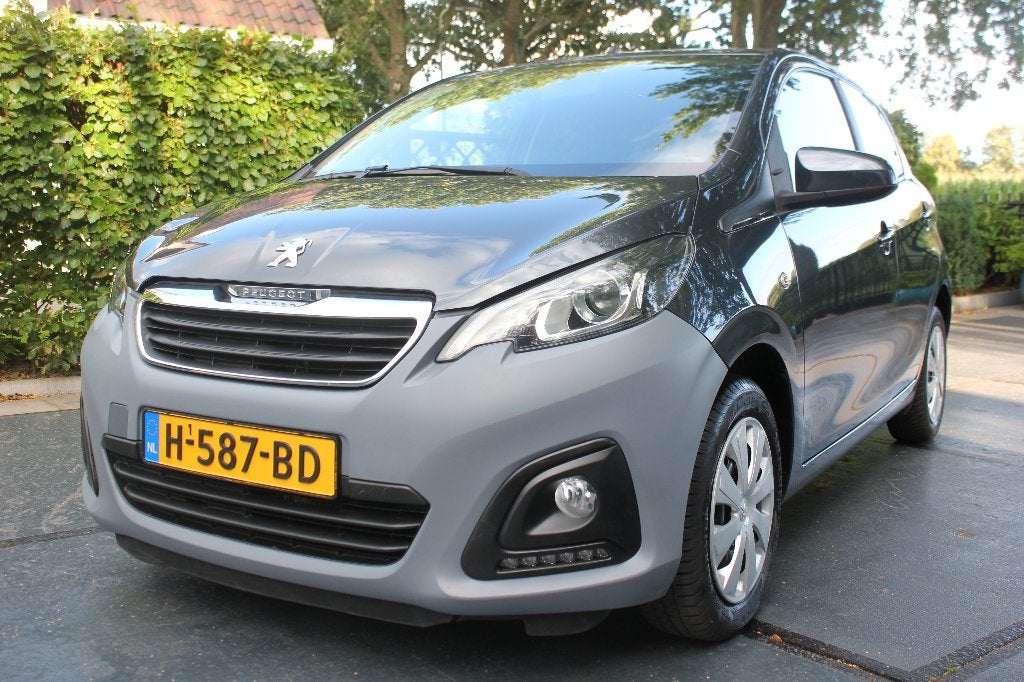 MOOIE, PEUGEOT 108 BJ 2020 MET WEINIG SCHADE !!, Auto diversen, Schadeauto's, Ophalen, Handgeschakeld, 1000 cc, Zilver of Grijs