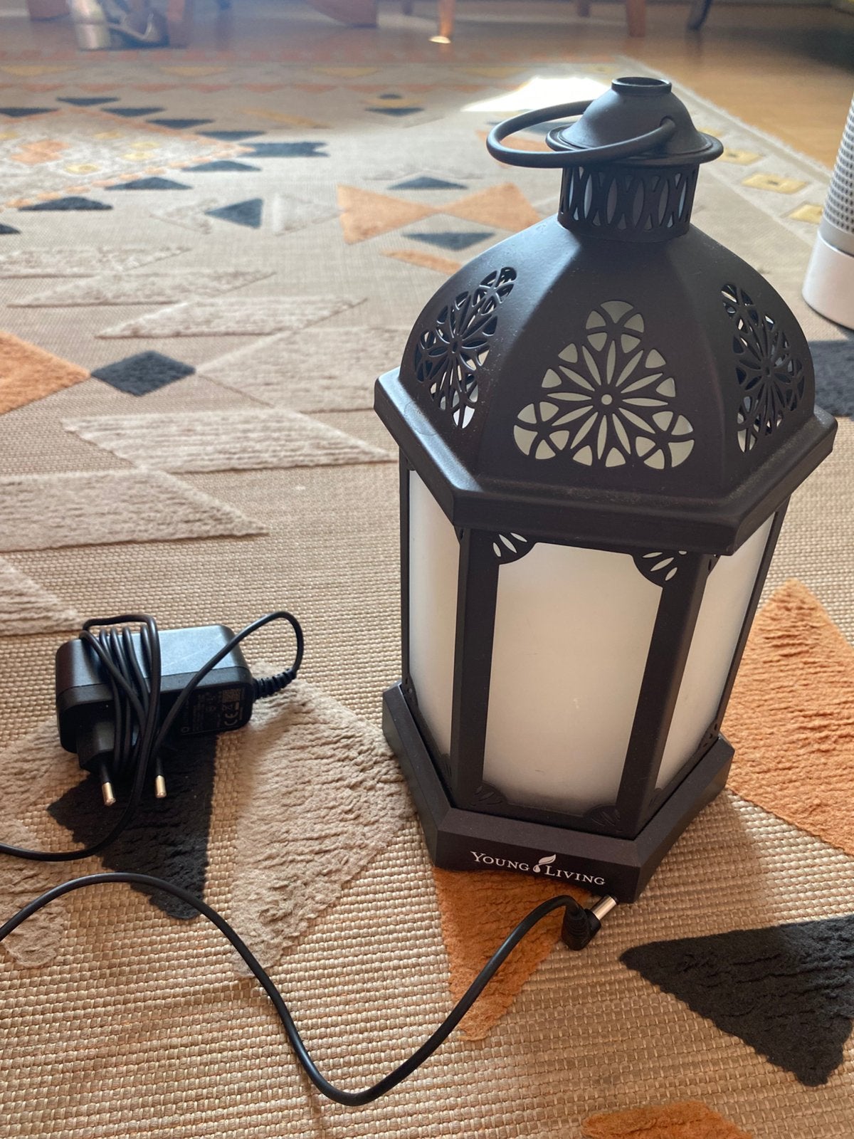 Young Living Essential oil diffuser, Ophalen, Zo goed als nieuw