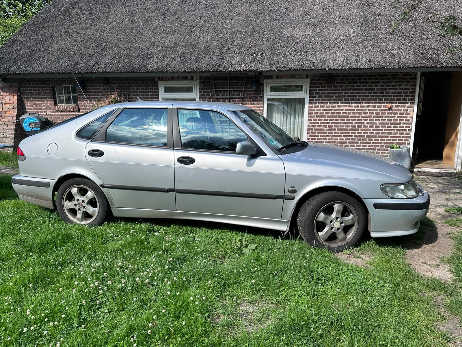 Saab 9-3 2.0T 110KW 2002 Grijs, Auto's, Saab, Stof, 4 cilinders, Origineel Nederlands, Handgeschakeld