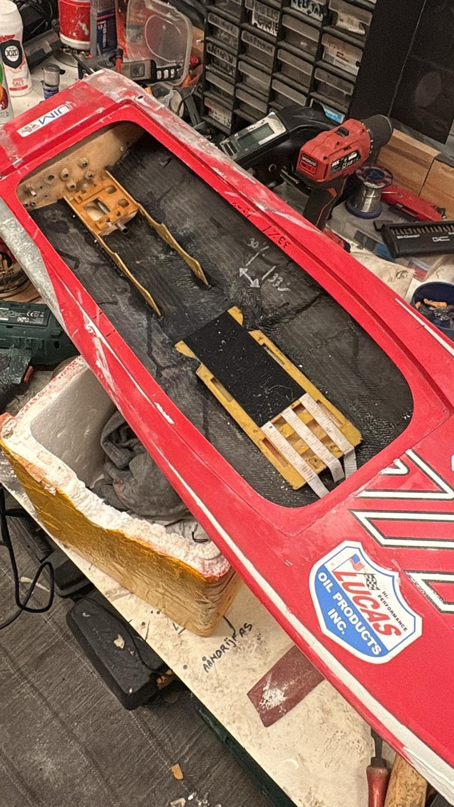 Unieke RTR RC Boot - Lucas Oil Shell - Volledig Zwart, Hobby en Vrije tijd, Ophalen of Verzenden
