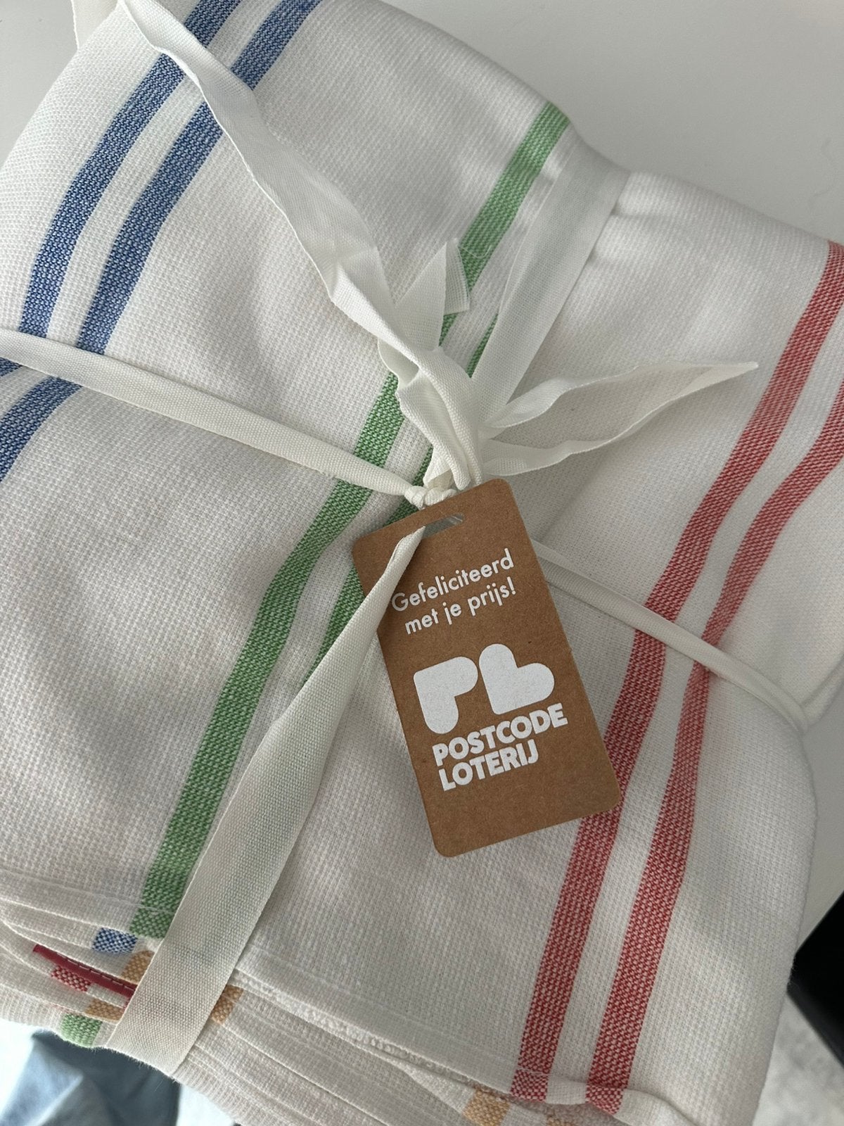 Nieuw! Set 2 Hamamdoeken Postcode Loterij, Ophalen of Verzenden, Nieuw, Meerkleurig, Handdoek