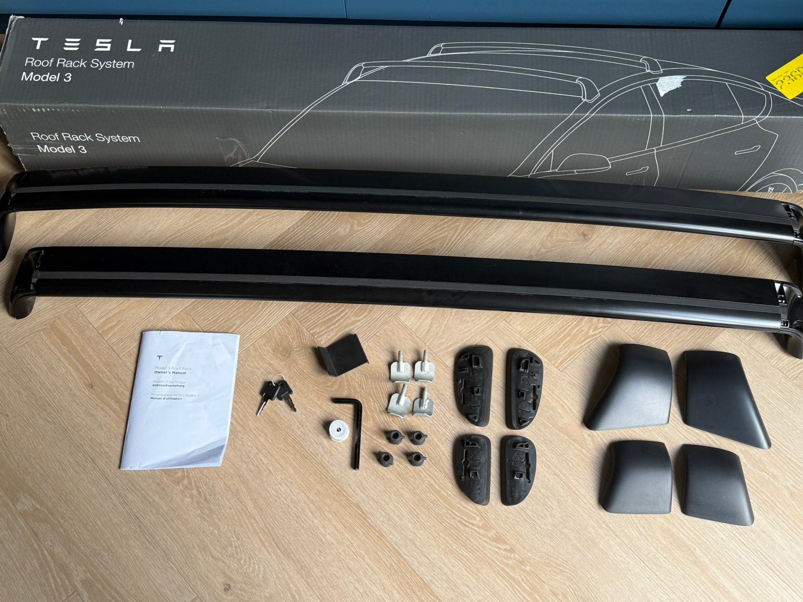 Originele Tesla Model 3 dakdragers – zo goed als nieuw, Ophalen, Zo goed als nieuw