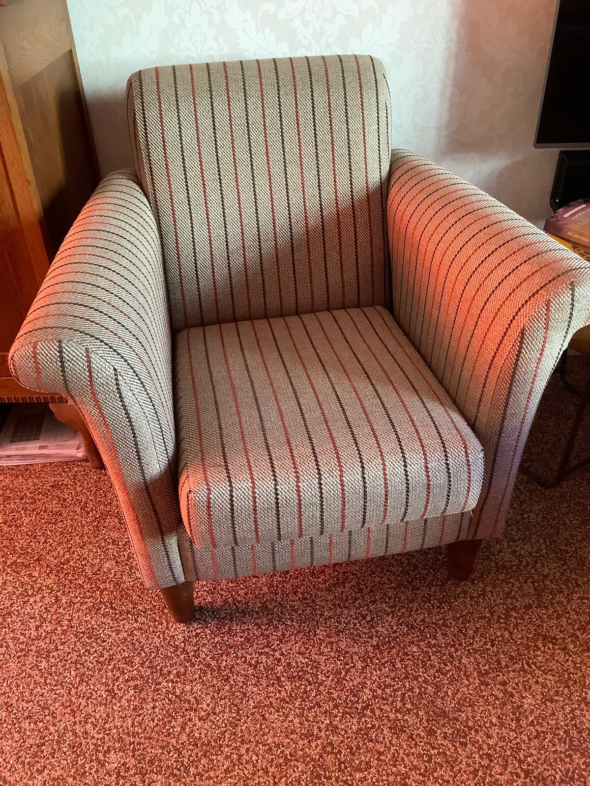 Twee comfortabele fauteuils met streepdessin,2 stuks, Huis en Inrichting, Fauteuils, Ophalen, Gebruikt, Stof, 75 tot 100 cm
