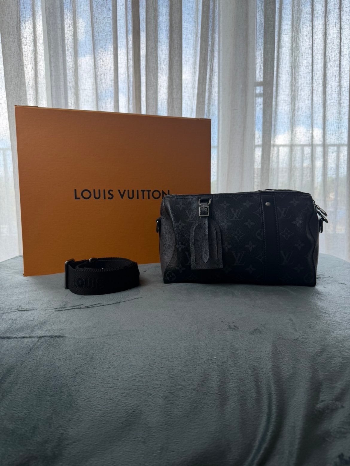 Louis Vuitton City Keepall 25 Monogram Eclipse, Ophalen, Zo goed als nieuw, Zwart, Overige typen