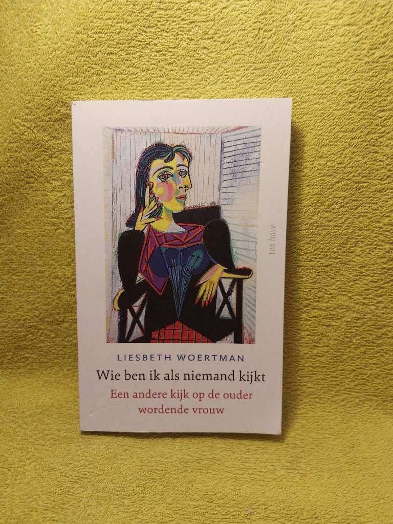 Wie ben ik als niemand kijkt - Liesbeth Woertman., Ophalen of Verzenden, Zo goed als nieuw, Overige onderwerpen, Achtergrond en Informatie