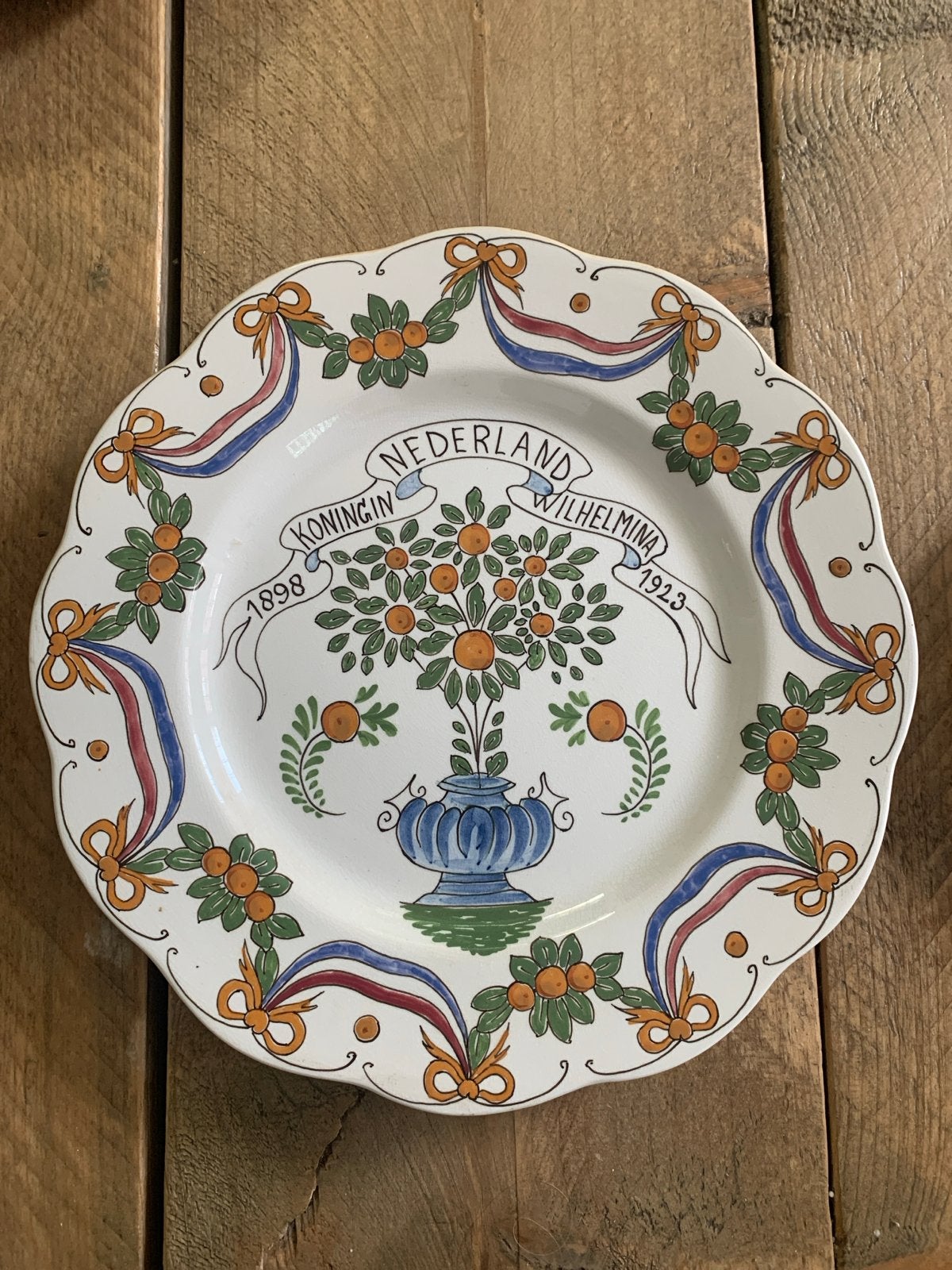 Gedenkbord Wilhelmina 1898-1923 Plateelbakkerij Gouda, Antiek en Kunst, Ophalen of Verzenden