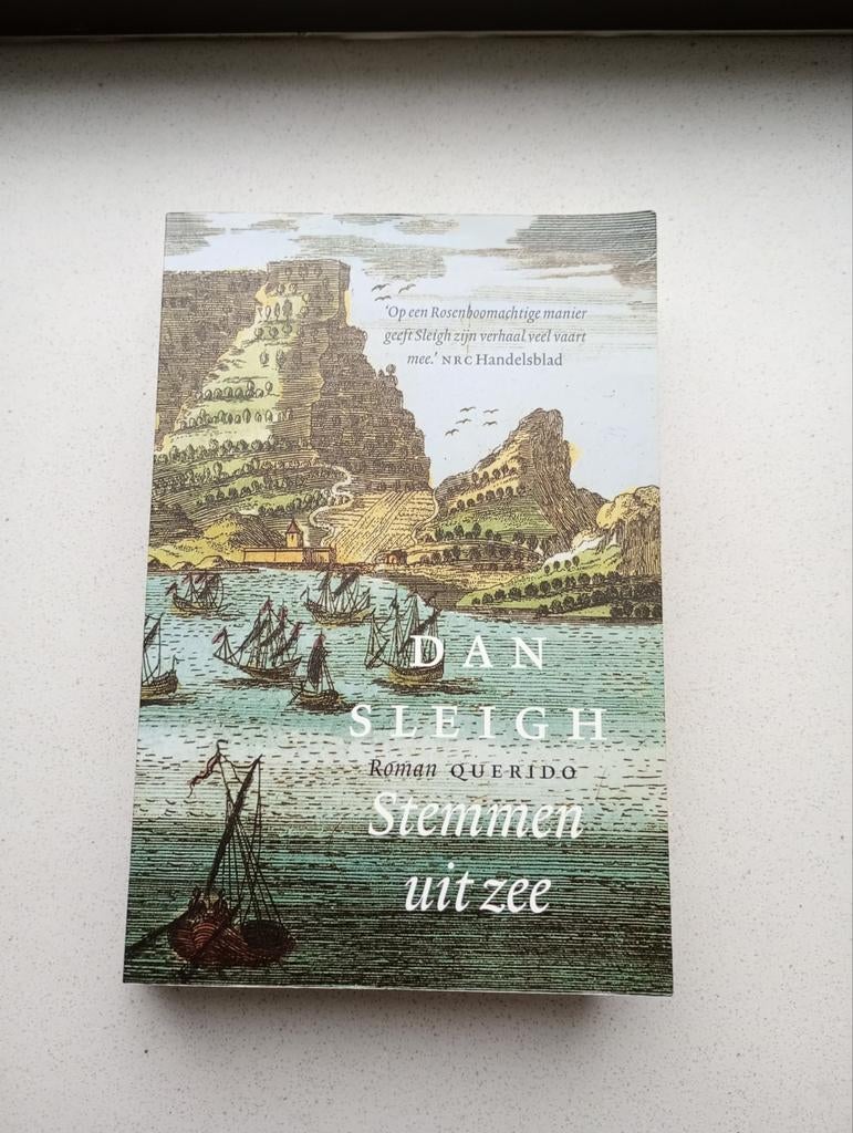 Stemmen Uit Zee - Dan Sleigh, Ophalen of Verzenden, Gelezen