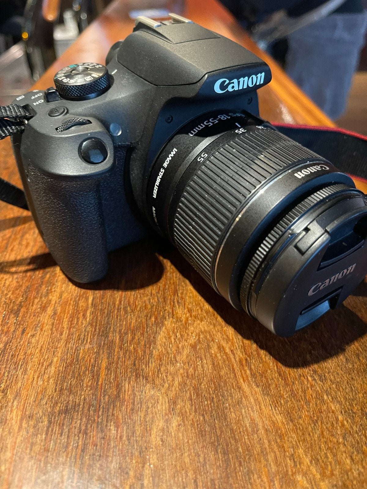 Cannon camera 2000d