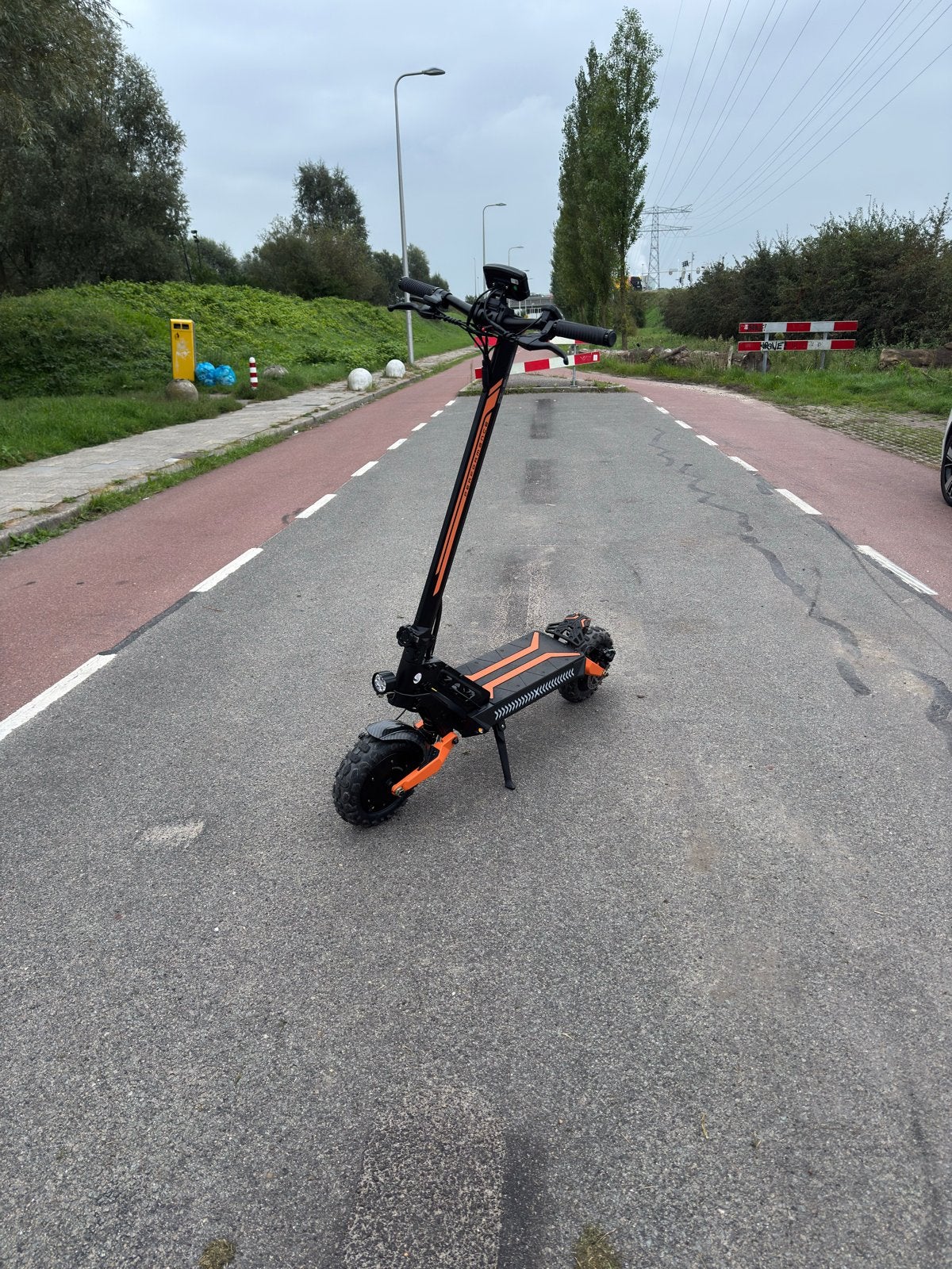 Iscooter w12 -nieuw -3kw -70km/h, Fietsen en Brommers, Ophalen, Nieuw, Elektrische step (E-scooter)