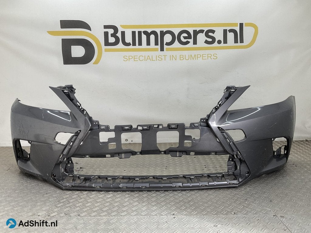 Bumper Lexus CT 200h Facelift 17-21 52119-76260 Voorbumper D, Bumper