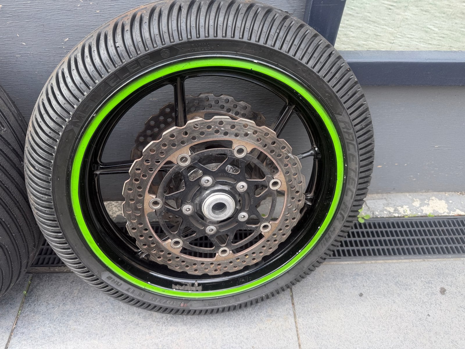 Regenwielen Kawasaki ZX6 2017 - Perfect voor nat weer, Ophalen, Gebruikt