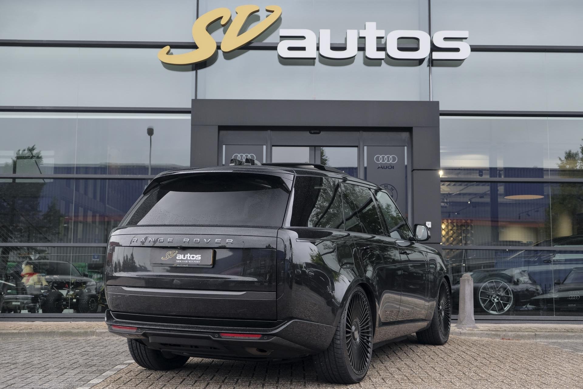 Land Rover Range Rover P510e 510pk First Edition Panoramadak, Auto's, Automaat, Gebruikt, 510 pk, Bedrijf