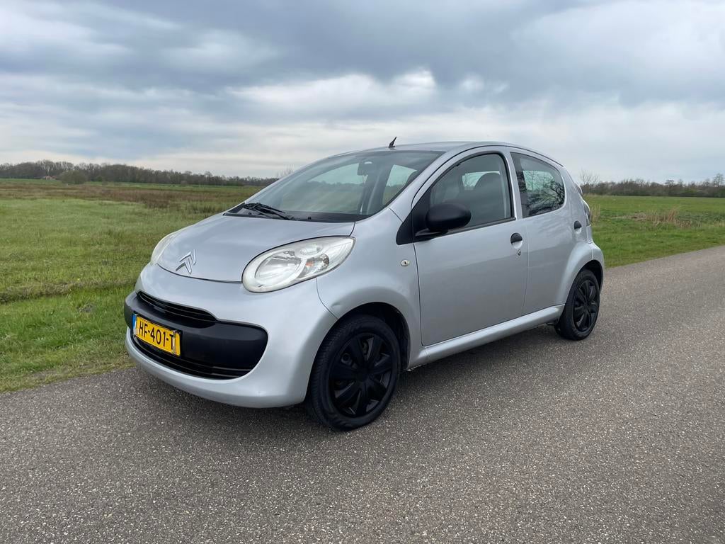 Citroën C1, Auto's, Citroën, Bedrijf, C1, ABS, Airbags, Navigatiesysteem, Radio, Benzine, Hatchback, Handgeschakeld, Zilver of Grijs