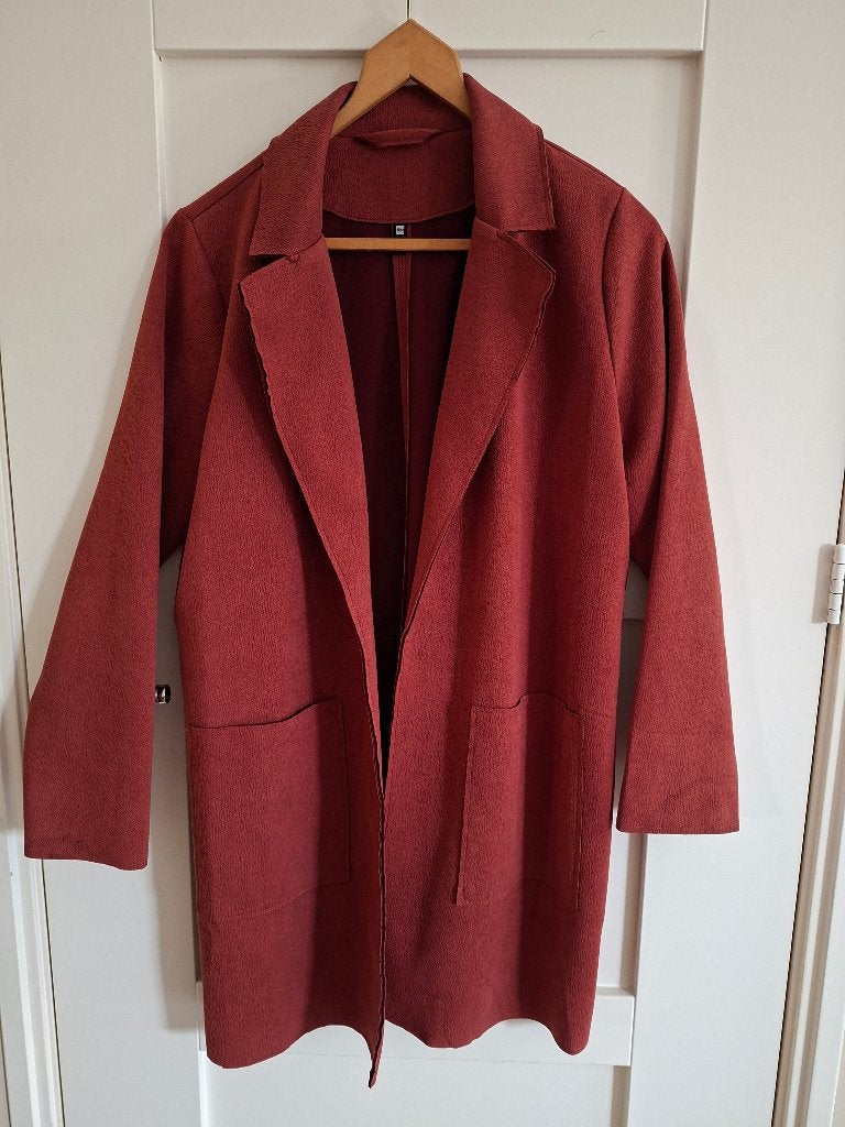 tussen jas/vest. Geen knopen. Rood/bruin. Hema. Mt L., Kleding | Dames, Bruin, Maat 42/44 (L), Ophalen of Verzenden, Zo goed als nieuw