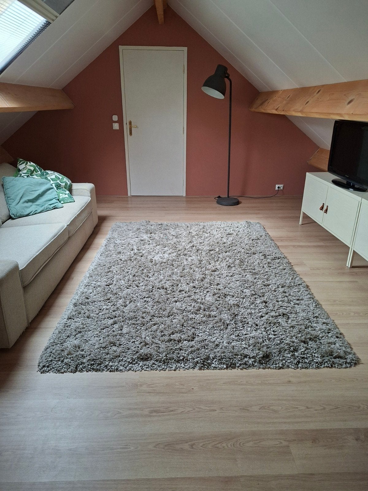 IKEA hoogpolig vloerkleed in goede staat, 150 tot 200 cm, 200 cm of meer, Ophalen of Verzenden, Zo goed als nieuw