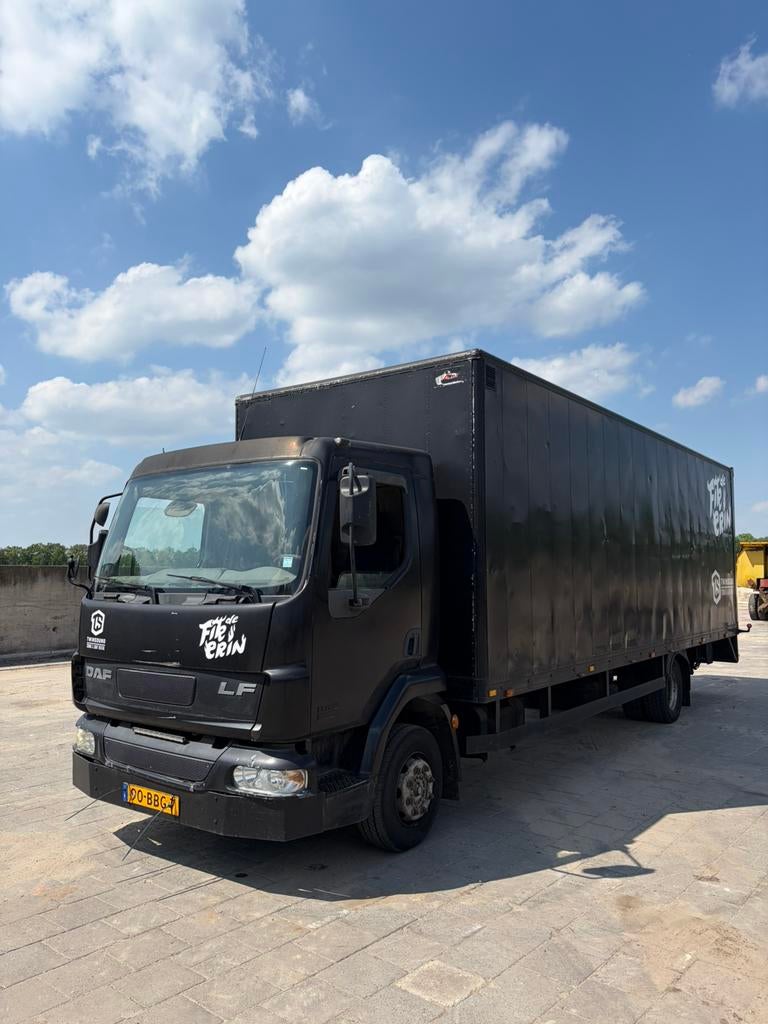 Daf lf, Achterwielaandrijving, Zwart, Zwart, Bedrijf