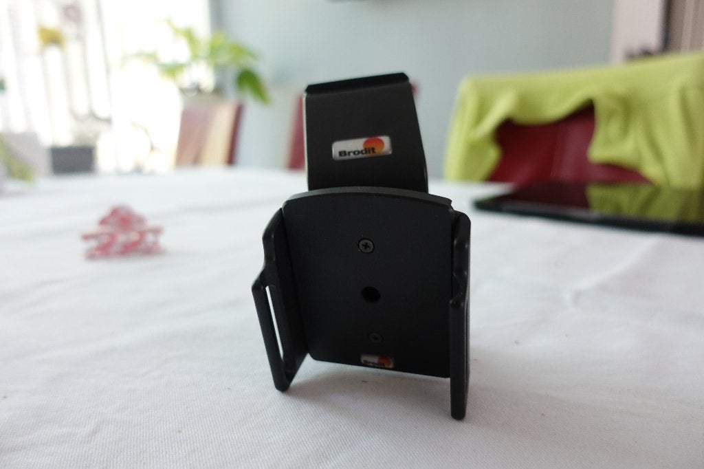 Brodit telefoonhouder voor Volvo V40 (2012-2019), Ophalen, Nieuw, Auto