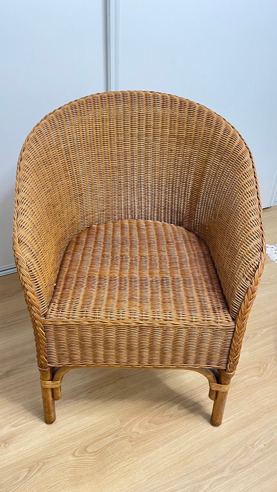 Rotanstoel vintage, in zeer goede staat, Ophalen, Zo goed als nieuw, 50 tot 75 cm