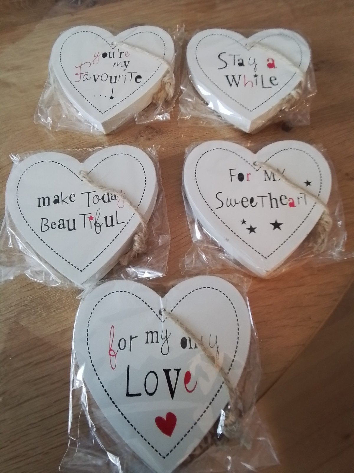5x Nieuwe Houten Witte Hartjes met Tekst samen 5 euro, Ophalen of Verzenden, Nieuw, Wit, Hout
