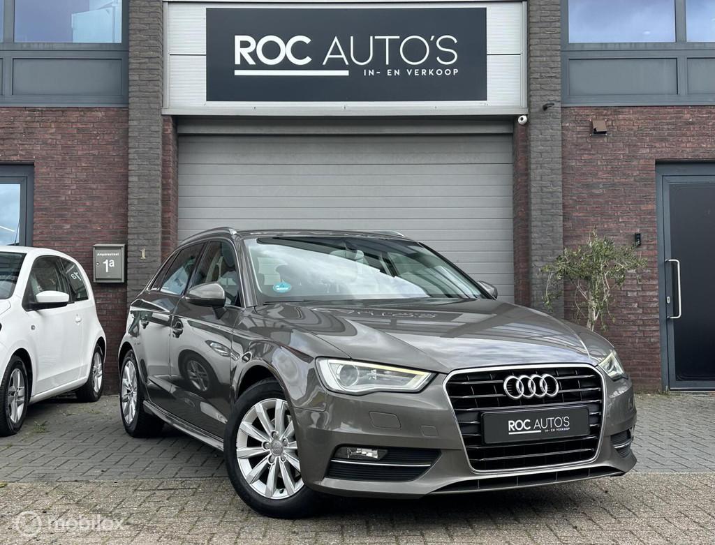 Audi A3 Sportback 1.6 TDI ultra Edition | Airco | Xenon, Voorwielaandrijving, Euro 5, Gebruikt, 4 cilinders
