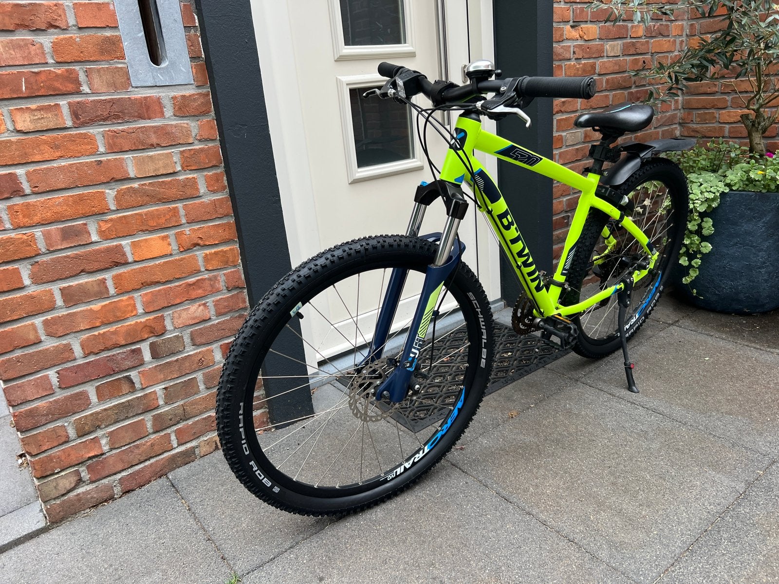 Perfect 27,5 inch Rockrider ST520 BTWIN 24 V Mountainbiker, Versnellingen, Zo goed als nieuw, Schijfrem, Ophalen