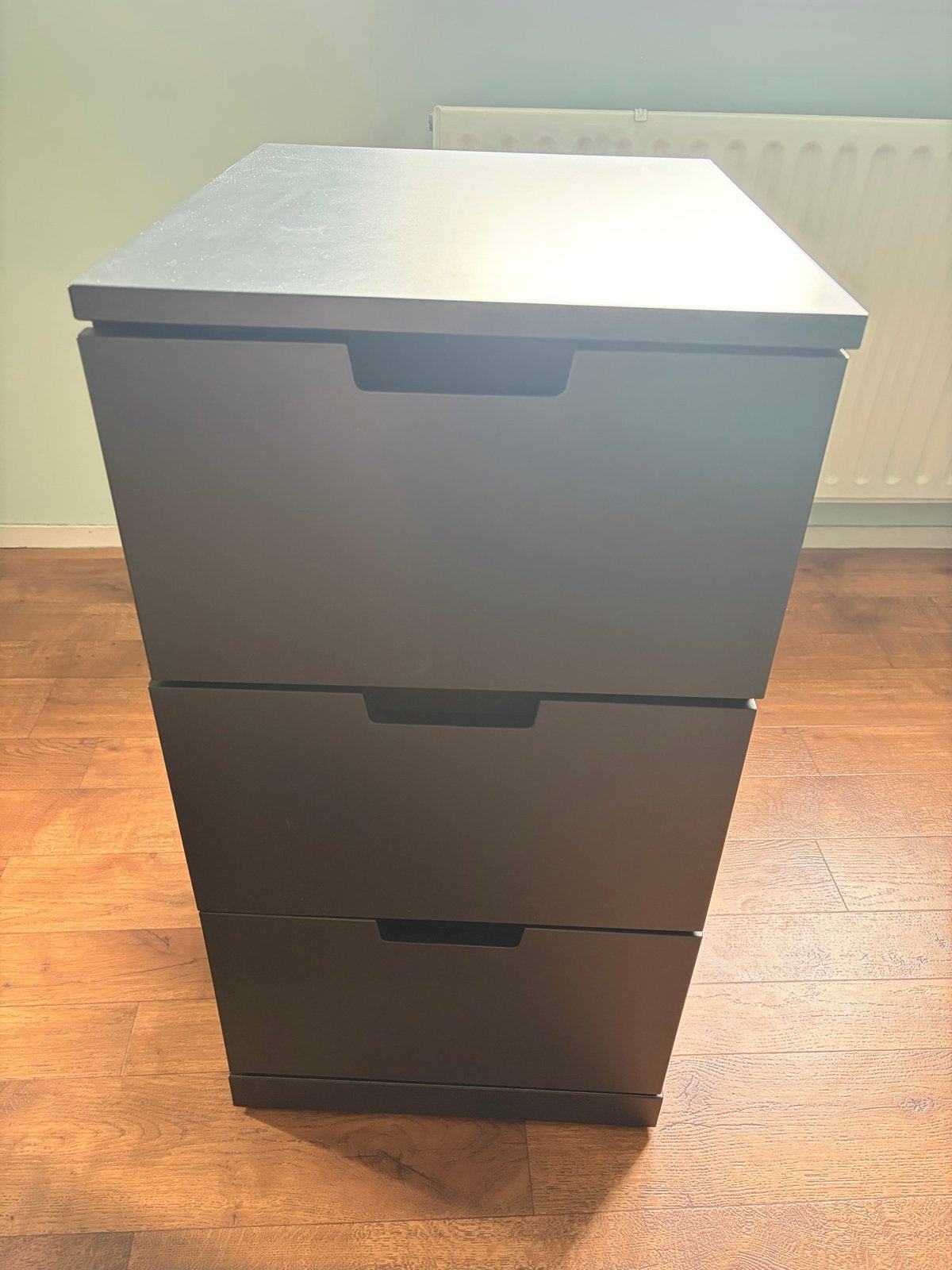 Donkergrijze ladekast met 3 lades (IKEA NORDLI), Huis en Inrichting, Ophalen, Minder dan 50 cm, Gebruikt, 3 of 4 laden