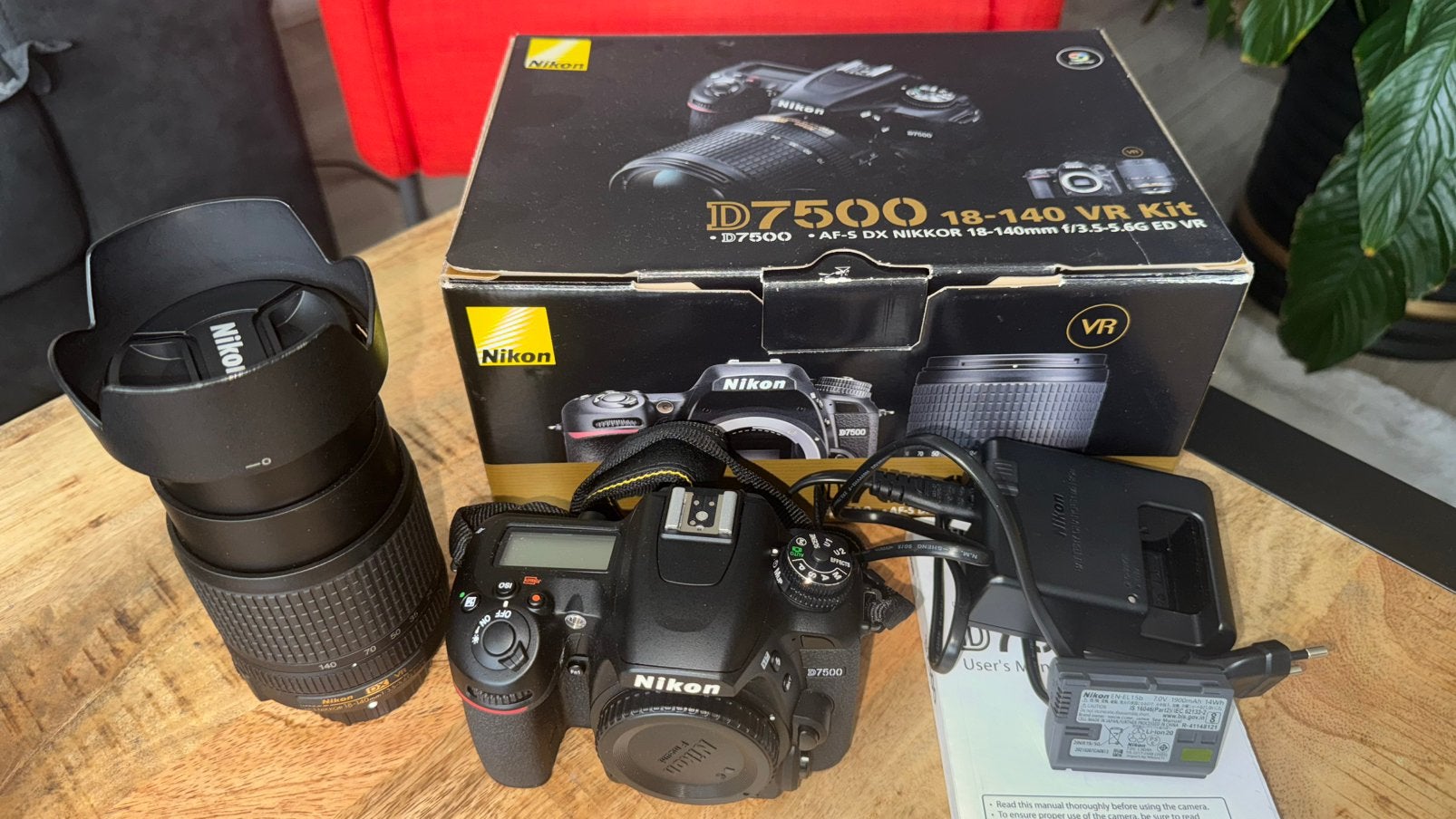 Nikon D7500 Spiegelreflexcamera 1754 Clicks +Lens 18-140, Ophalen, Spiegelreflex, Zo goed als nieuw, Nikon