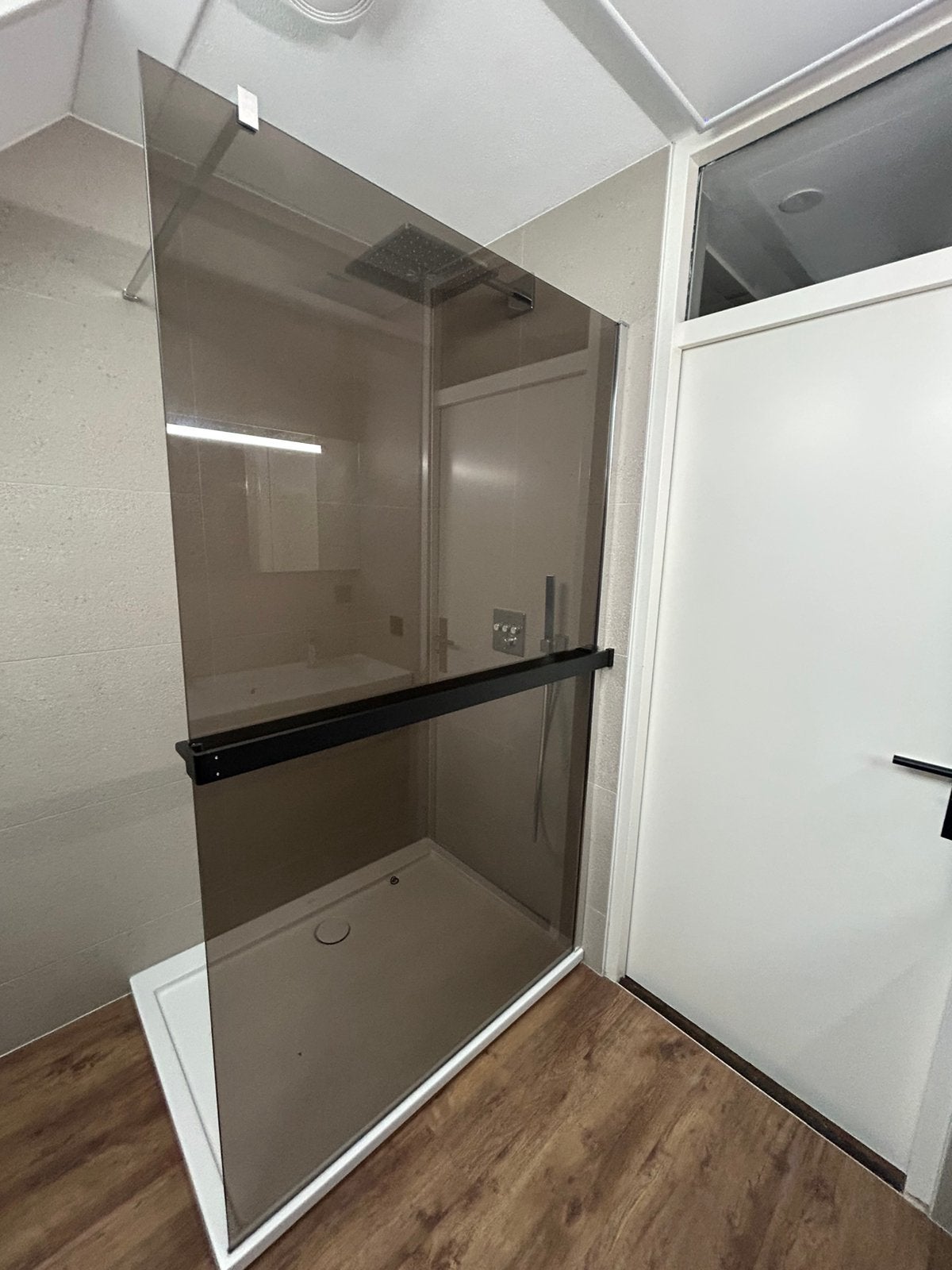 Douchewand met rookglas 120x200, Ophalen, Zo goed als nieuw, Glas, Douche