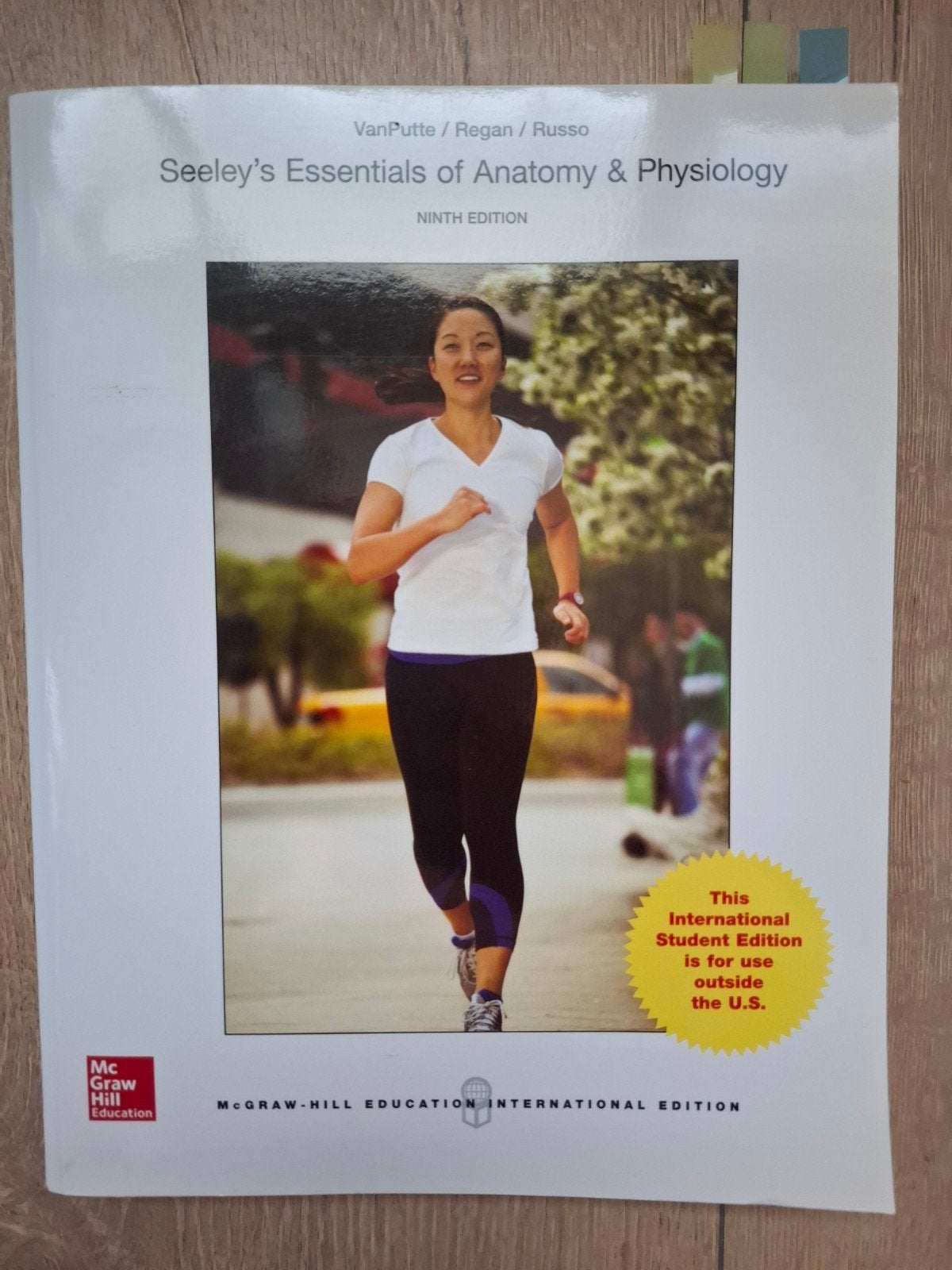 Seeley's Essentials of Anatomy & Physiology - 9e, VanPutte / Regan / Russo, Zo goed als nieuw, Beta, HBO