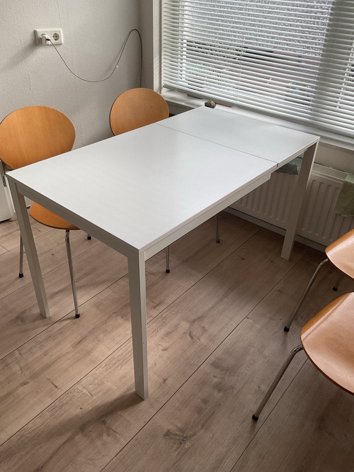 Uitschuifbare eettafel Vangsta IKEA wit, Huis en Inrichting, Ophalen, Gebruikt, 100 tot 150 cm, 50 tot 100 cm
