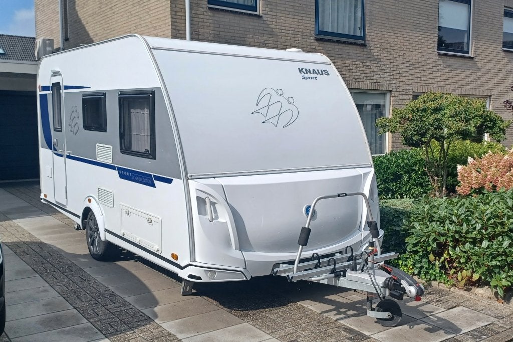 Knaus Sport 420 QD Silver Selection, Disselslot, Treinzit, Dwarsbed, Particulier