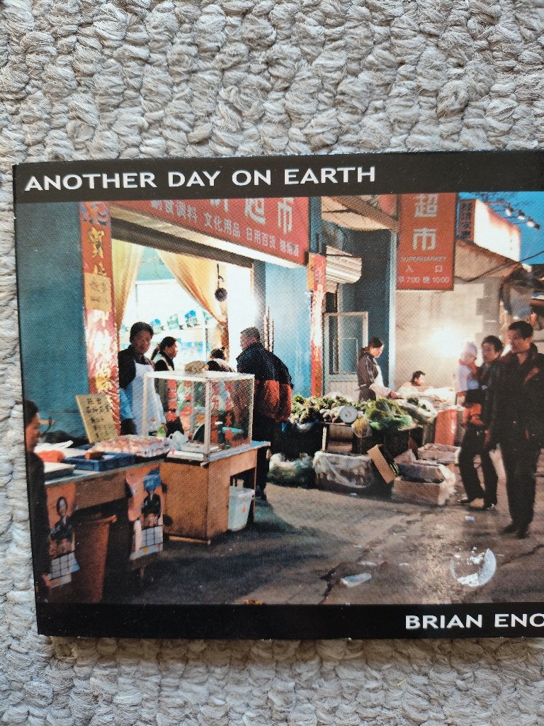 Brian Eno Another day on Earth, Ophalen of Verzenden, Zo goed als nieuw