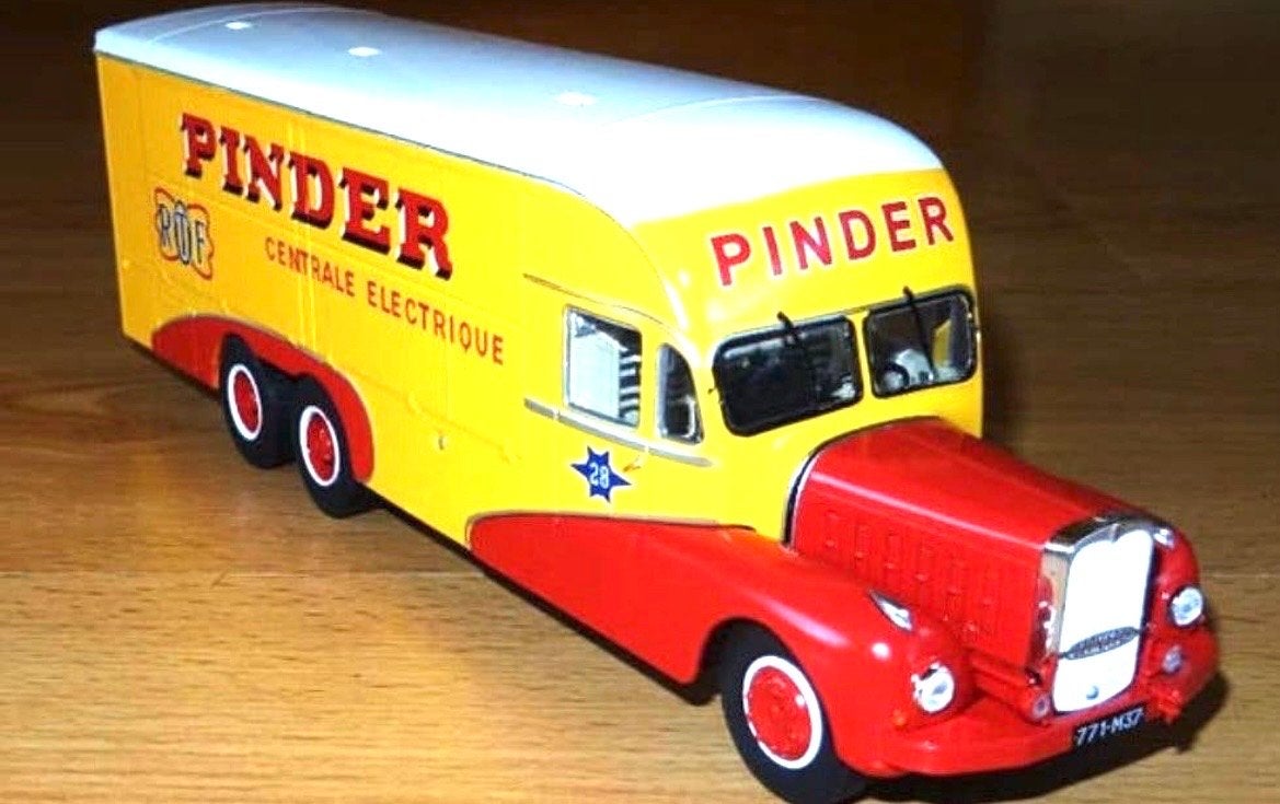 Pinder Centrale Electrique Vrachtwagen Model, Hobby en Vrije tijd, Ophalen of Verzenden, Zo goed als nieuw, Bus of Vrachtwagen
