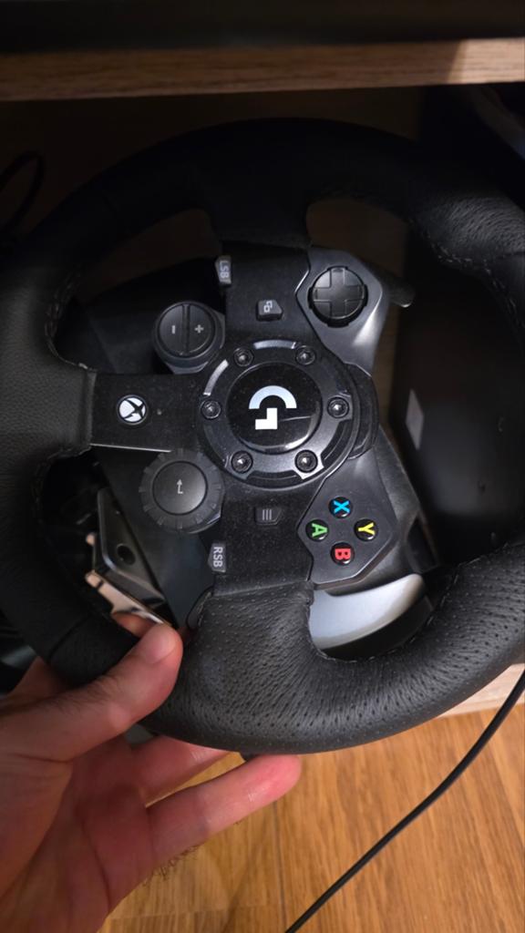 Logitech G923 racestuur met shifter - Zo goed als nieuw, Spelcomputers en Games, Ophalen of Verzenden, Overige merken, Zo goed als nieuw