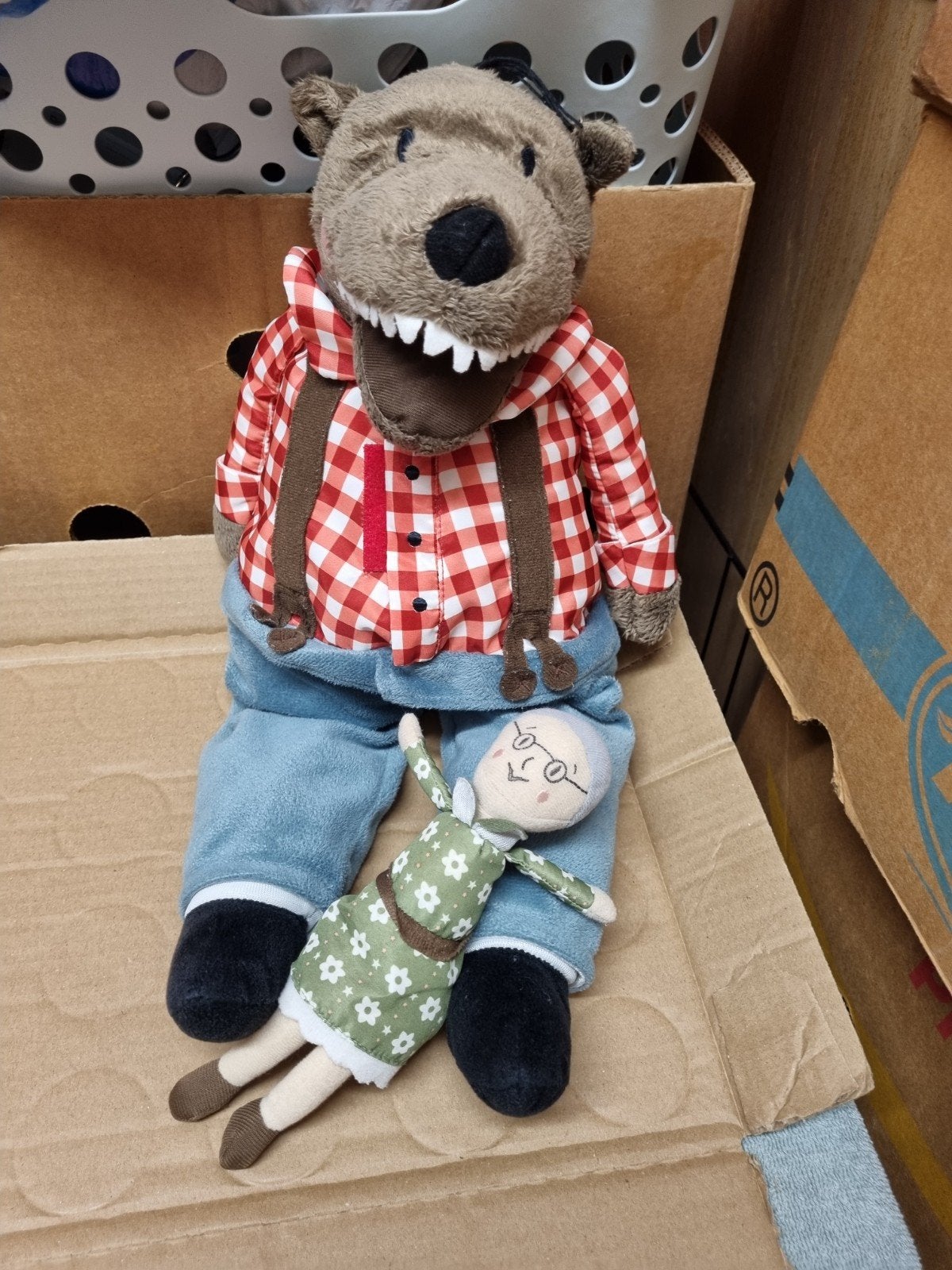 boze wolf en oma van ikea nr 61 knuffels, Kinderen en Baby's, Speelgoed | Knuffels en Pluche, Ophalen of Verzenden, Zo goed als nieuw