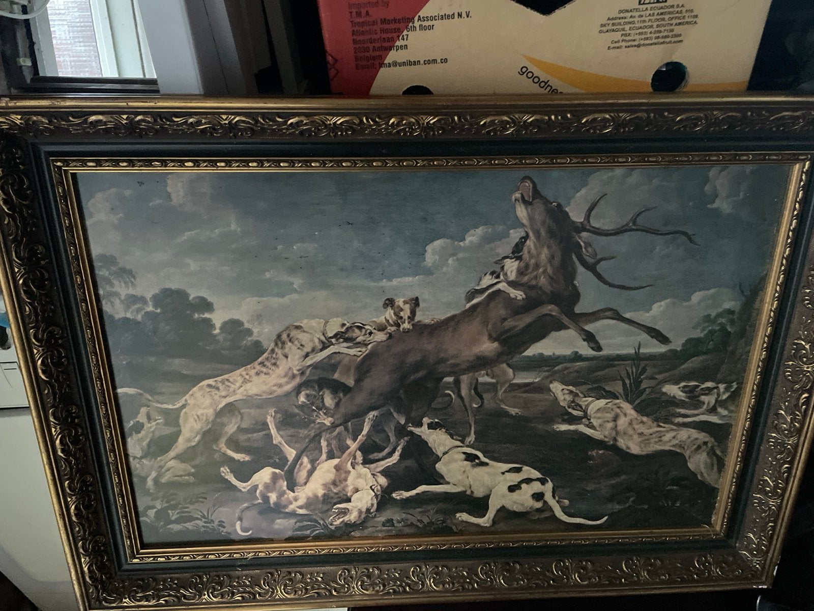 Klassiek schilderij: Jachtscène met herten en honden, Doek, Dieren, Ophalen of Verzenden, Olieverf