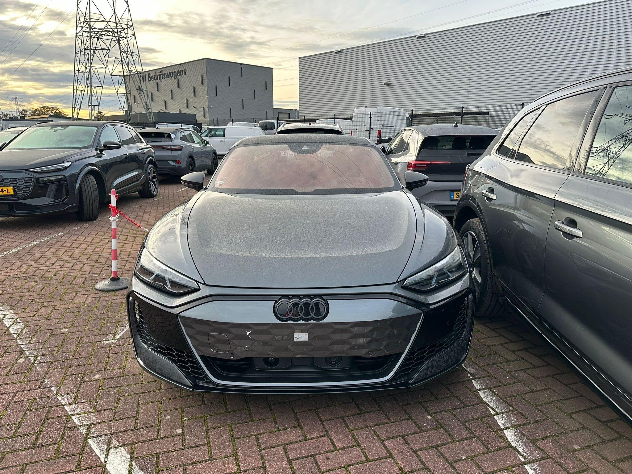Audi E-tron GT Rs performance, Auto's, Automaat, 660 min, Gebruikt, Zwart