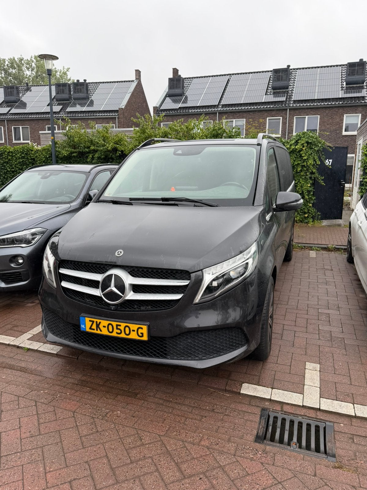 Te koop/lease overname Mercedes-Benz V-Klasse 300 d 239pk, Auto's, 313 €/maand, 4 cilinders, 2500 kg, Origineel Nederlands