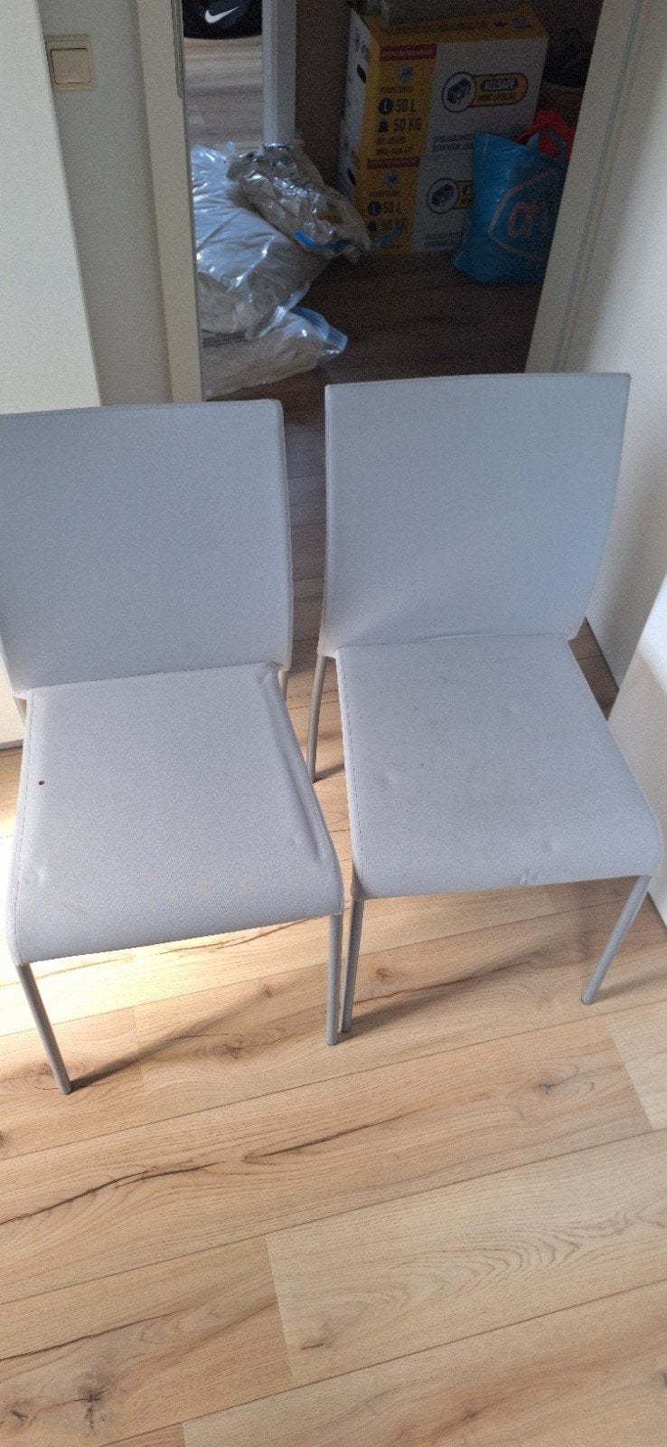 Set van 2 grijze stoelen - Gebruikt - Gratis, Ophalen, Gebruikt, Twee, Stof
